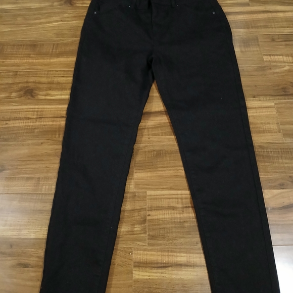 Wax Jean Women's Black Skinny Jeans - Picture 1 of 4